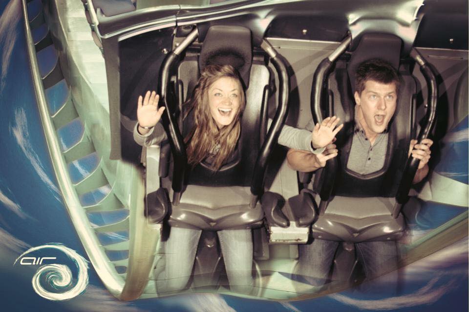 In every couple, there's the one who's excited for the rollercoaster and the one who's a bit more nervous. Guess which one is which here.