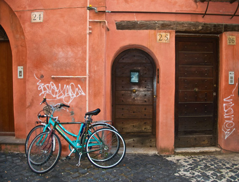 Rome Urban Adventures - Trastevere Trends and Traditions