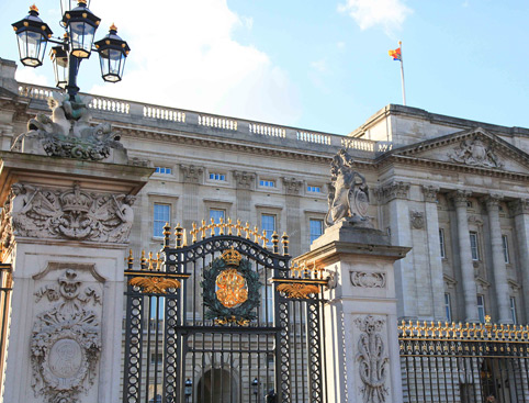 Buckingham Palace & Afternoon Tea