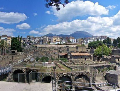 Day trip to Pompeii and Herculaneum 