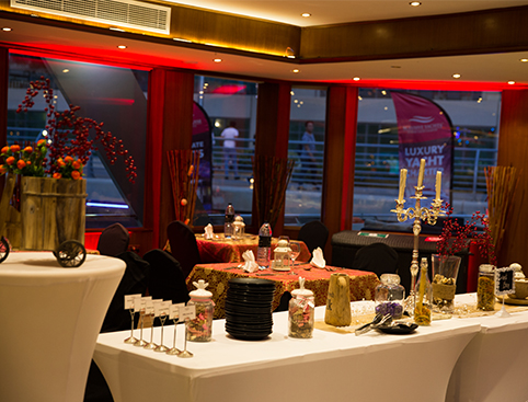 Dubai Marina Luxury Dinner Cruise