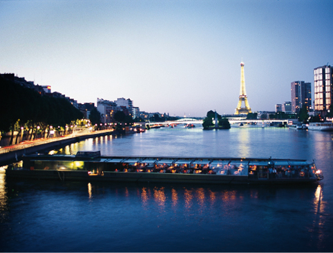 Parisiens Early Evening Cruise